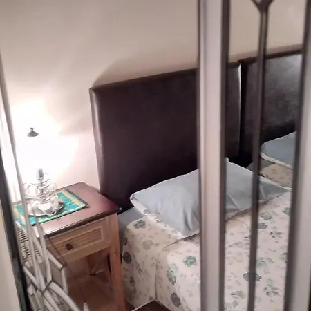 Modern-style Lägenhet Loutra Aidhipsou